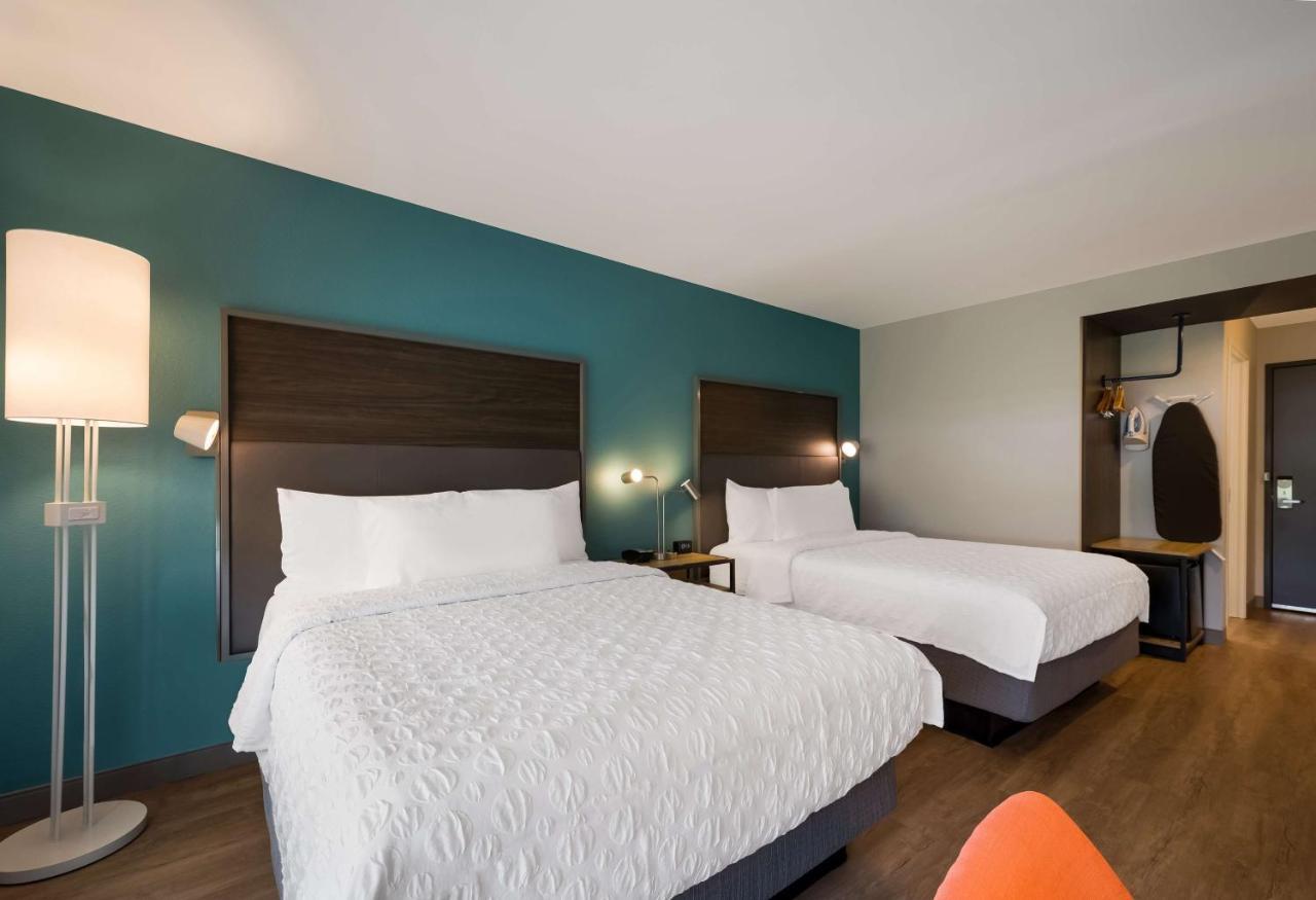 Hotel Tru By Hilton Novi Detroit Exterior foto