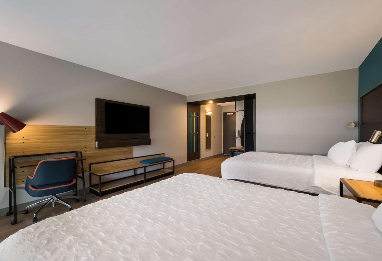 Hotel Tru By Hilton Novi Detroit Exterior foto